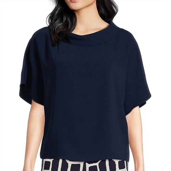 NEW TRINA TURK women honeysuckle folded boat neck top in black